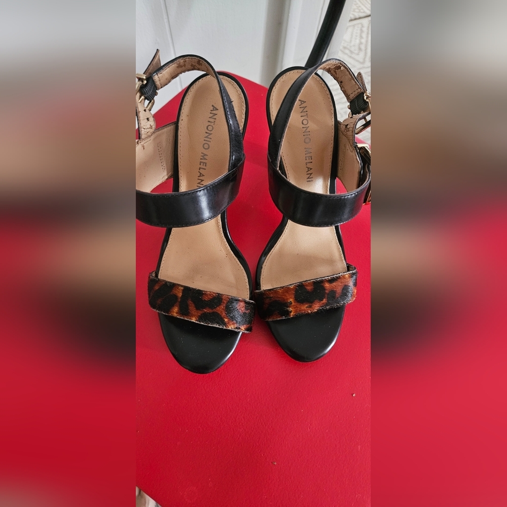 ANTONIO MELANI Black and Animal Print Sandals sx7